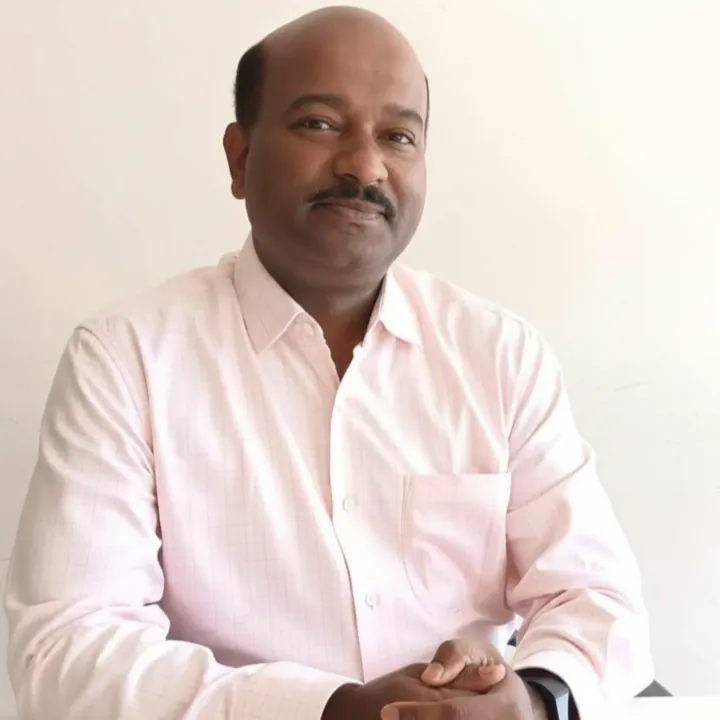 Ar. Suman Saha